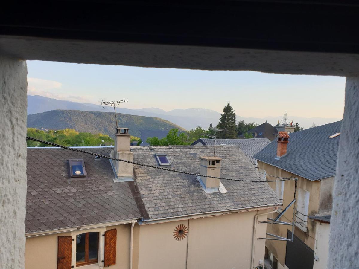 Готель La Petite Chapelle Font-Romeu-Odeillo-Via Екстер'єр фото